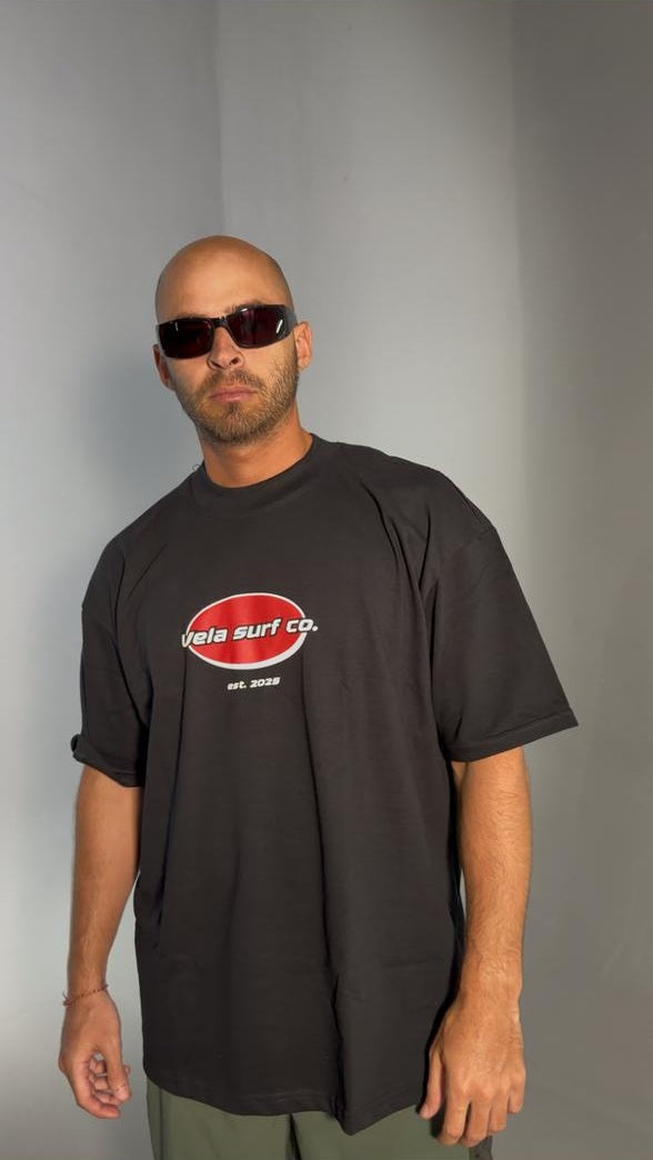 Camiseta oversized Round House black